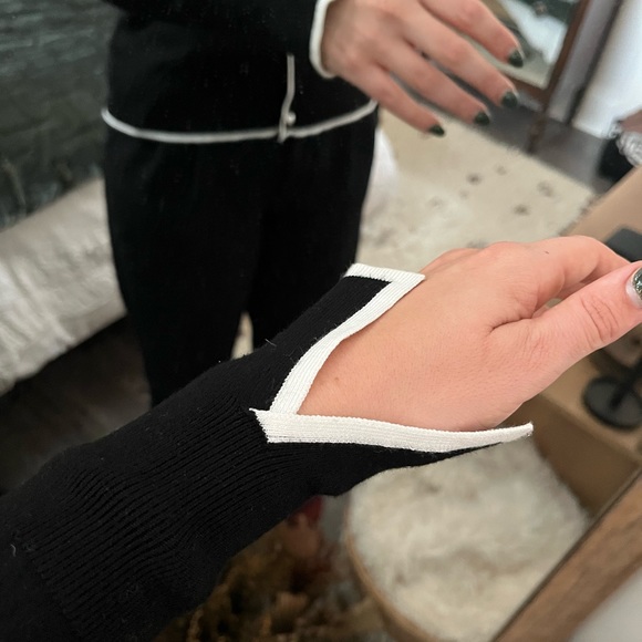 Zara Button Down Knit Sweater Medium - Picture 5 of 10